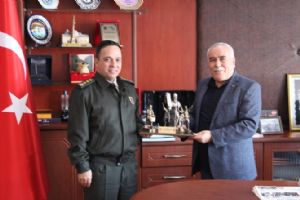 GARNZON KOMUTANI JANDARMA ALBAY LHAN EN'DEN BRLMZE ZYARET...